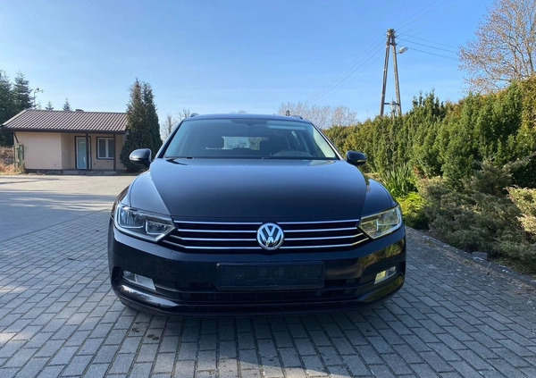 Volkswagen Passat cena 49900 przebieg: 280000, rok produkcji 2015 z Kęty małe 56